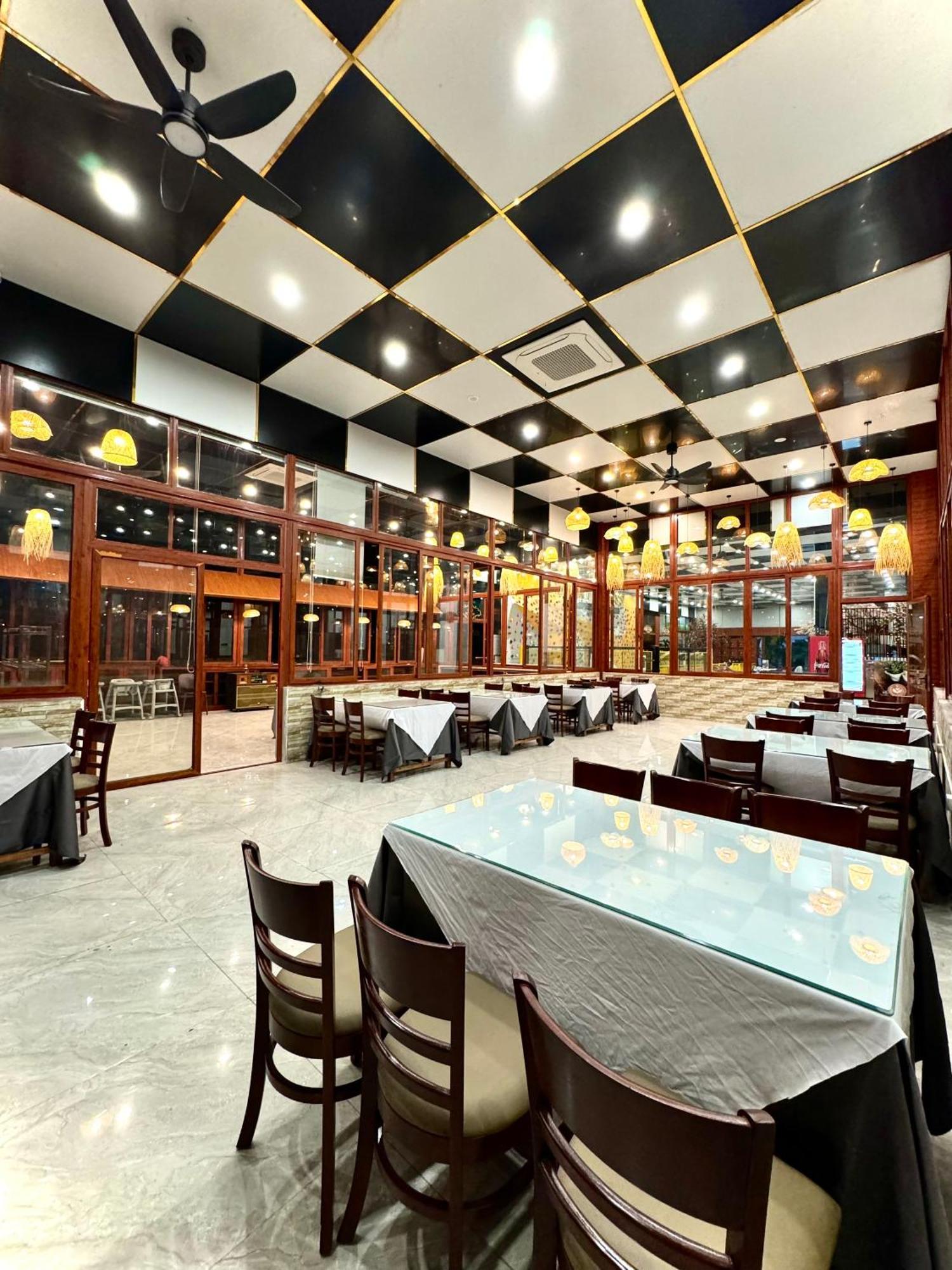 Sunny Bungalow & Hotel นิญบิ่ญ ภายนอก รูปภาพ