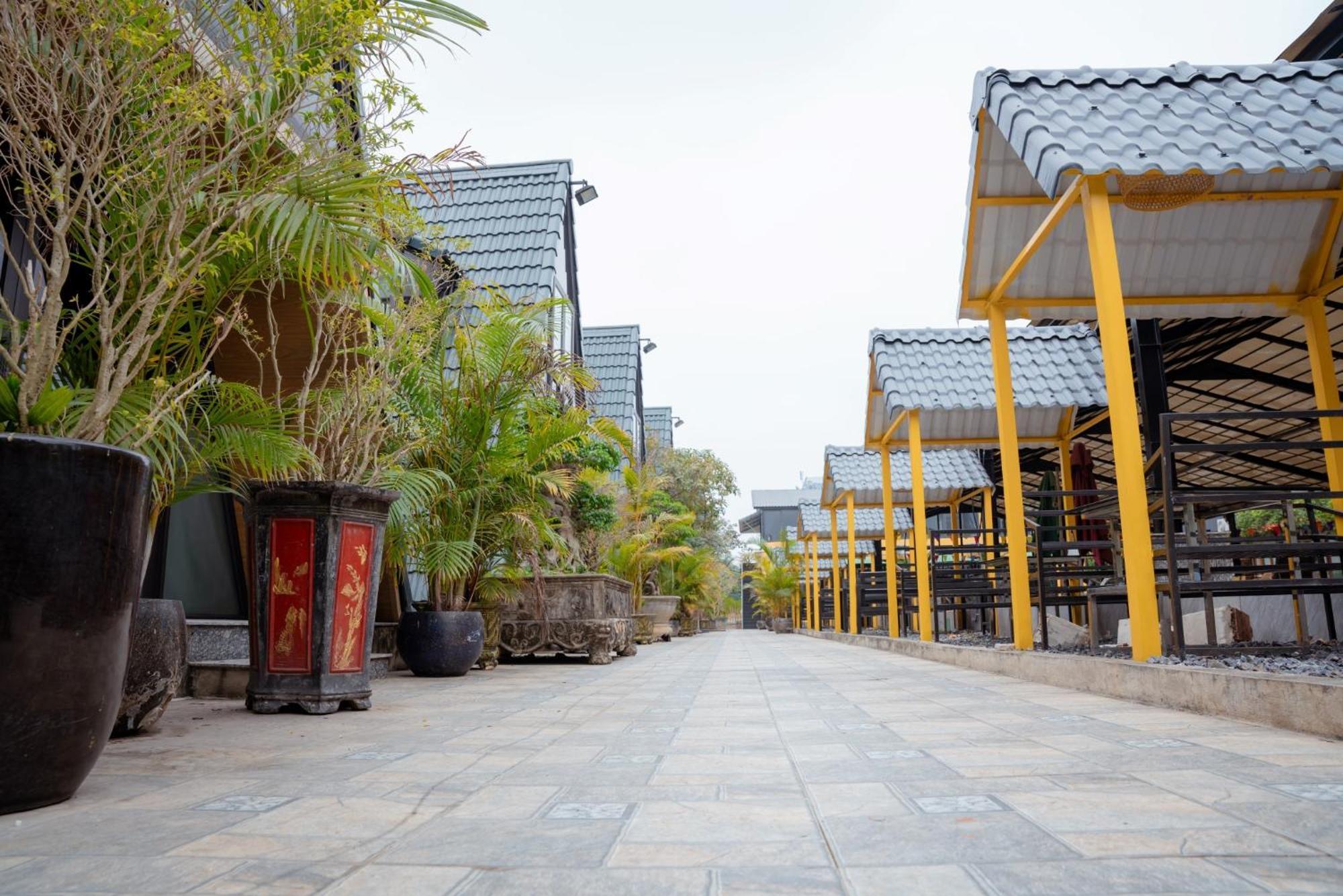 Sunny Bungalow & Hotel นิญบิ่ญ ภายนอก รูปภาพ