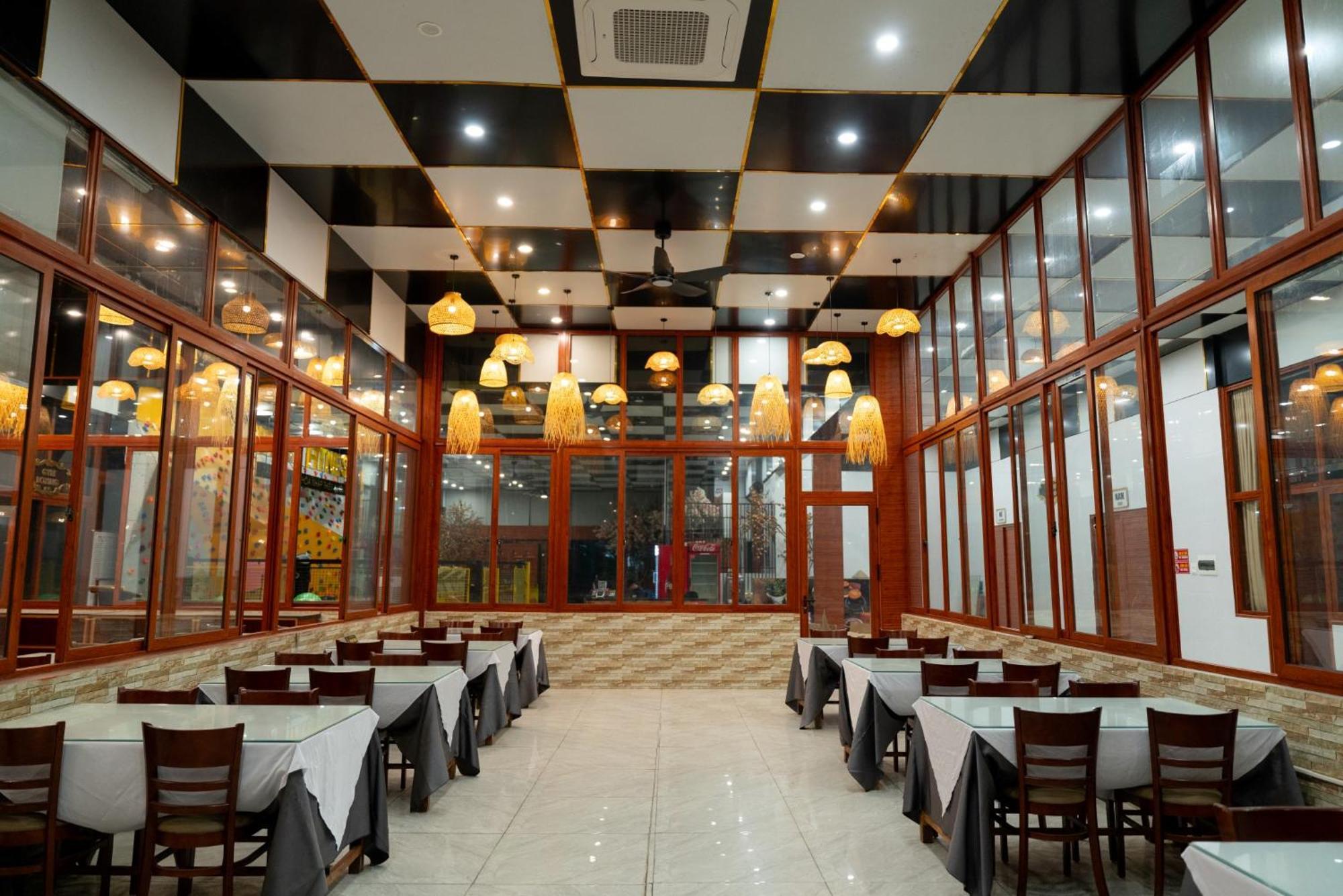 Sunny Bungalow & Hotel นิญบิ่ญ ภายนอก รูปภาพ